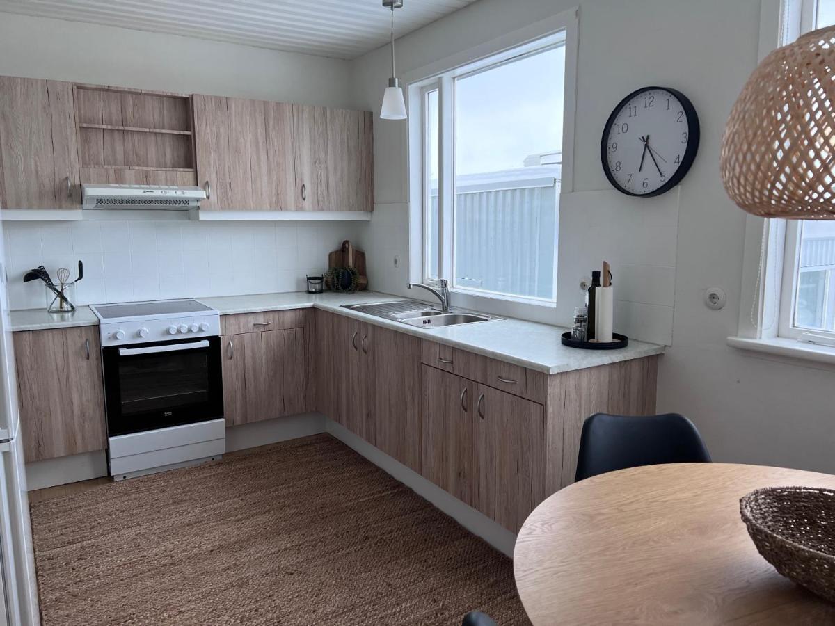 Akureyri Apartments Екстериор снимка