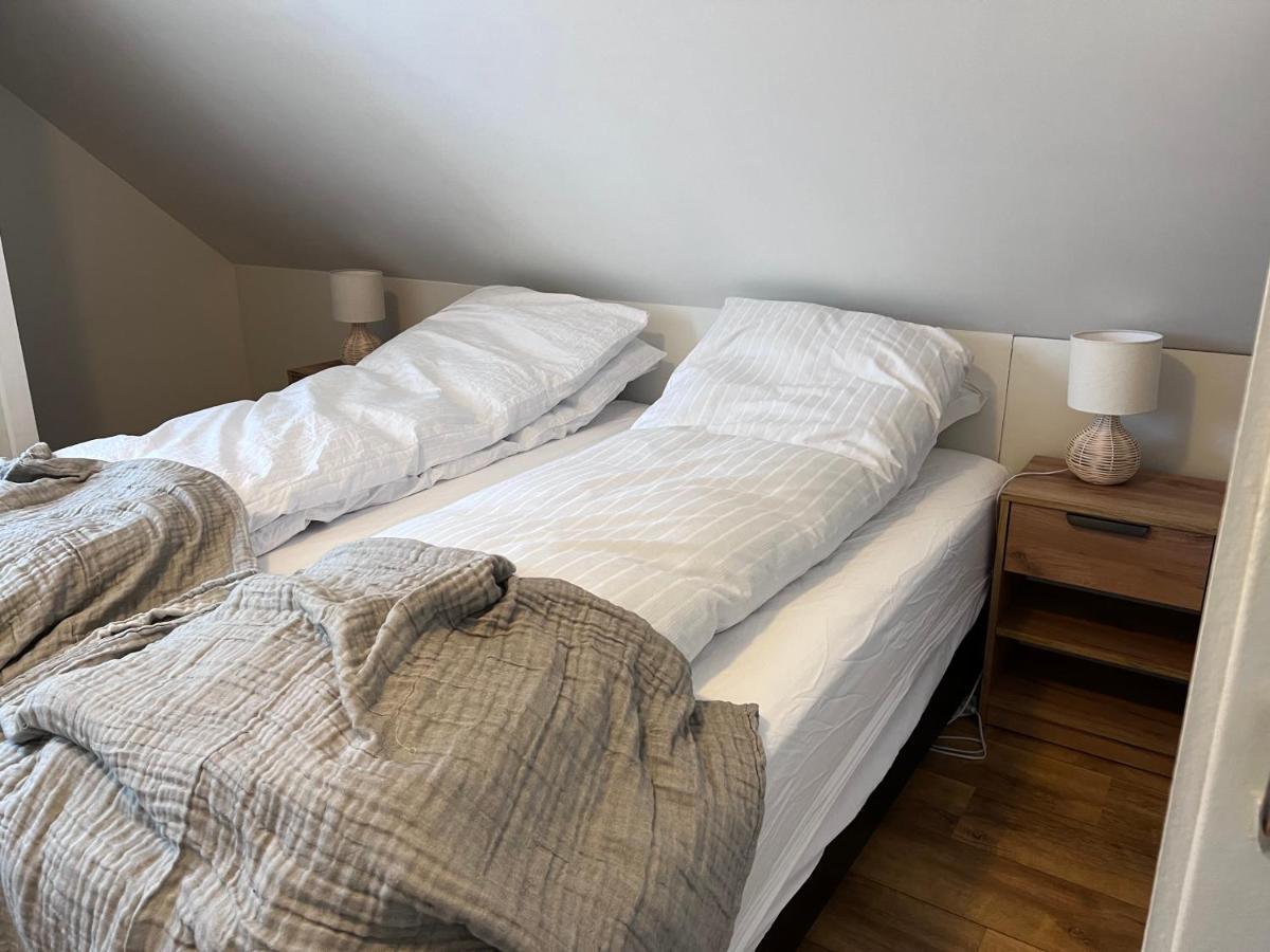 Akureyri Apartments Екстериор снимка