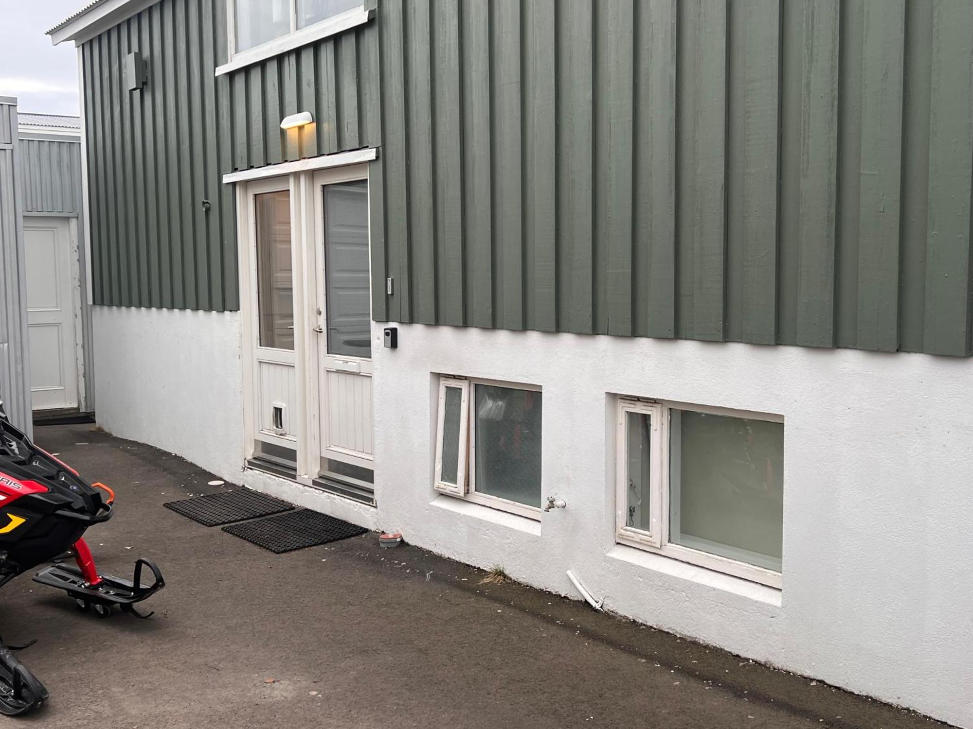 Akureyri Apartments Екстериор снимка