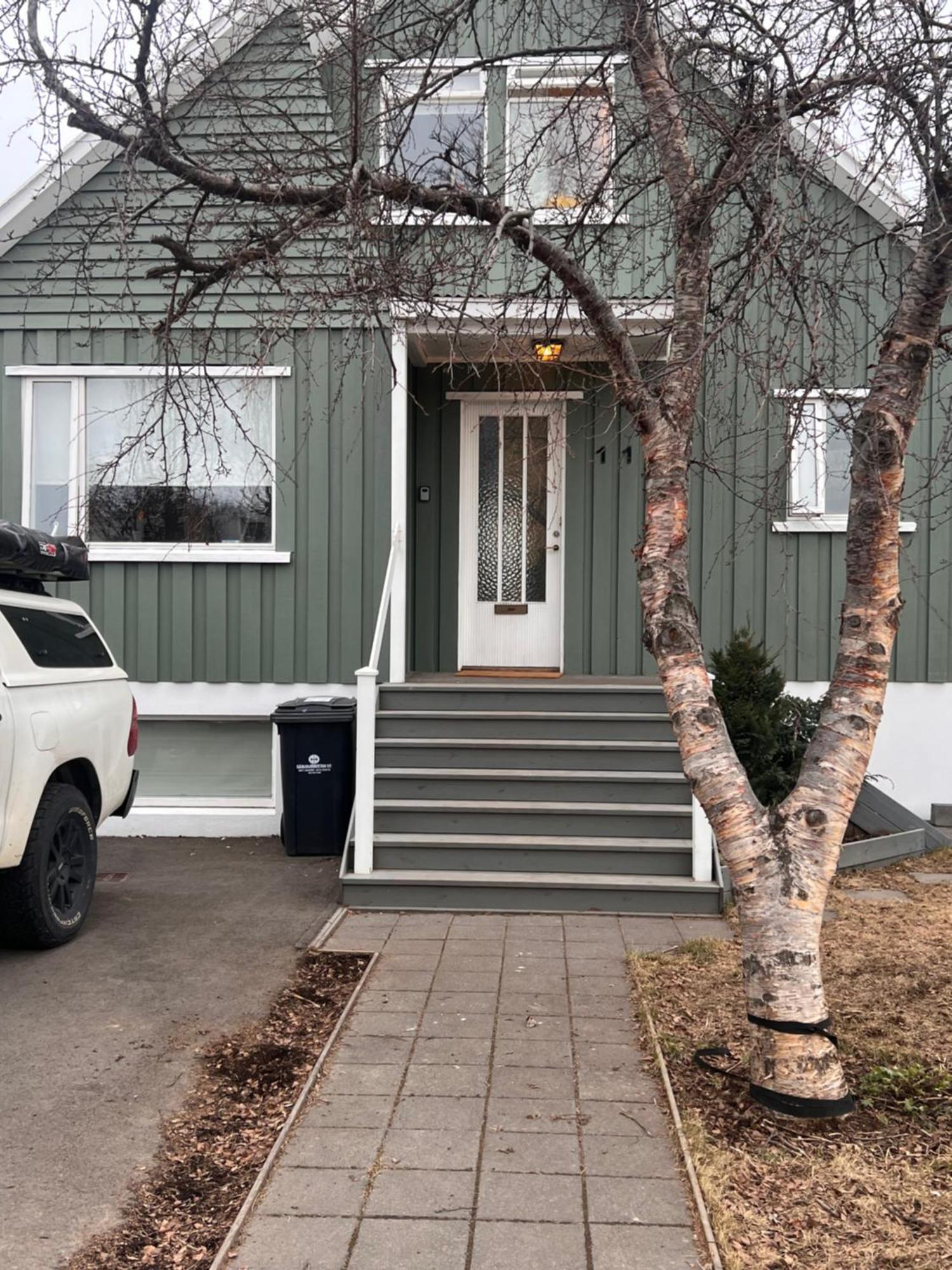 Akureyri Apartments Екстериор снимка